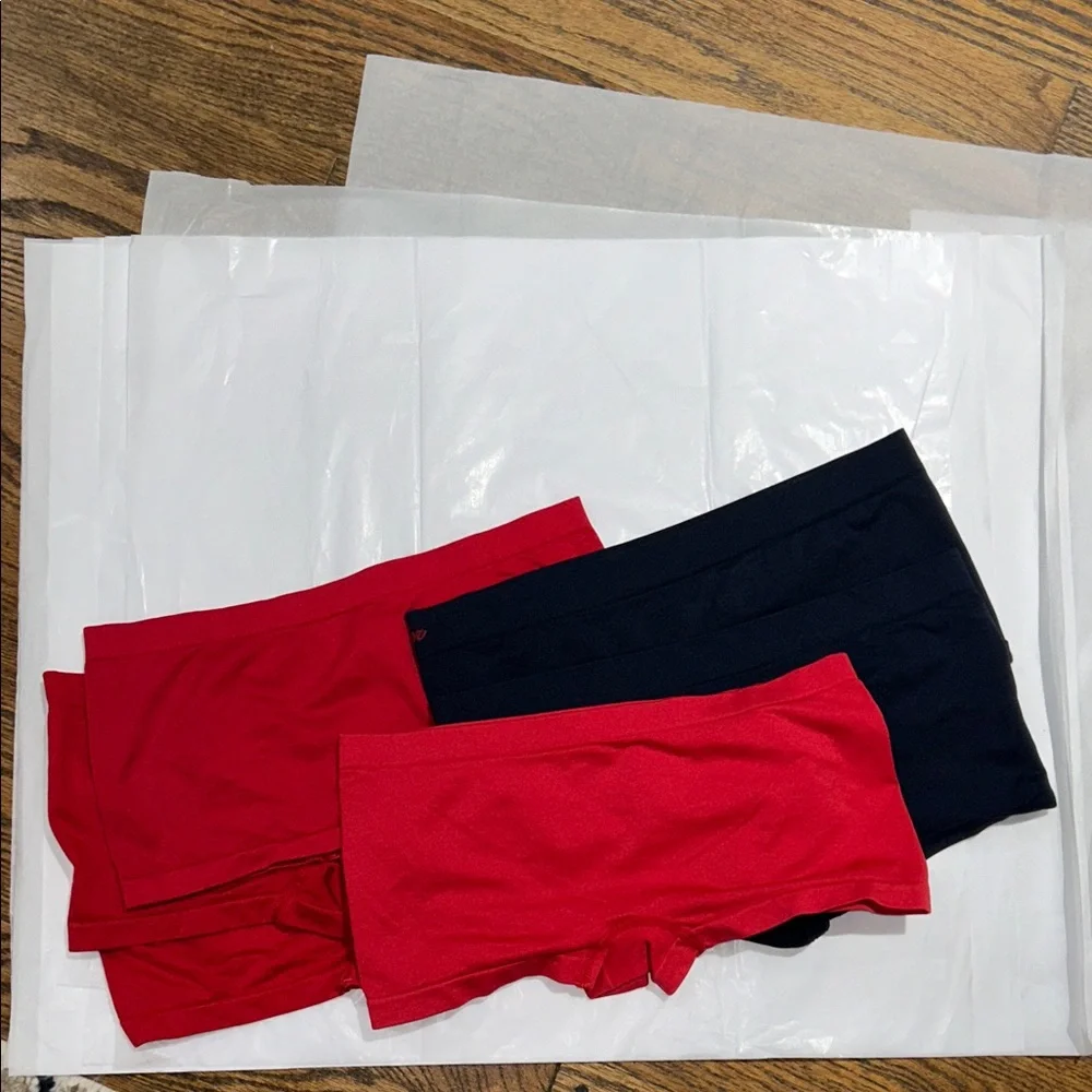 New Tommy Hilfiger Red and Black Boxer Briefs Set New 5 Pair - Picture 4 of 4